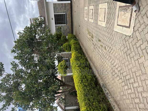 4bdrm Maisonette in Muigai, Kitengela for rent