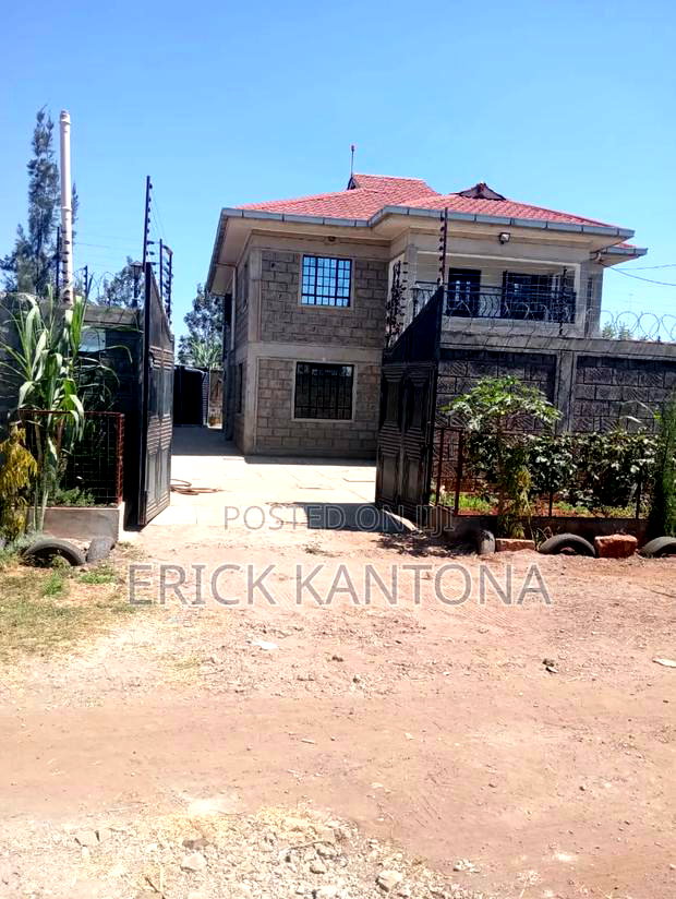 5bdrm Maisonette in Coradini Palace, Utawala for sale