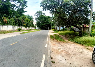 Garden Plot with Parking - KSh 29M