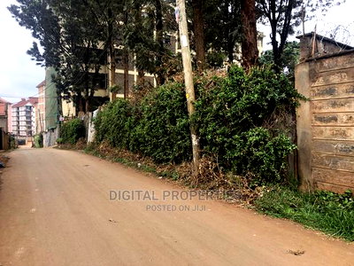 Prime Commercial Plot for Sale in Ruaka 100 by 100 at 45M - Image 2