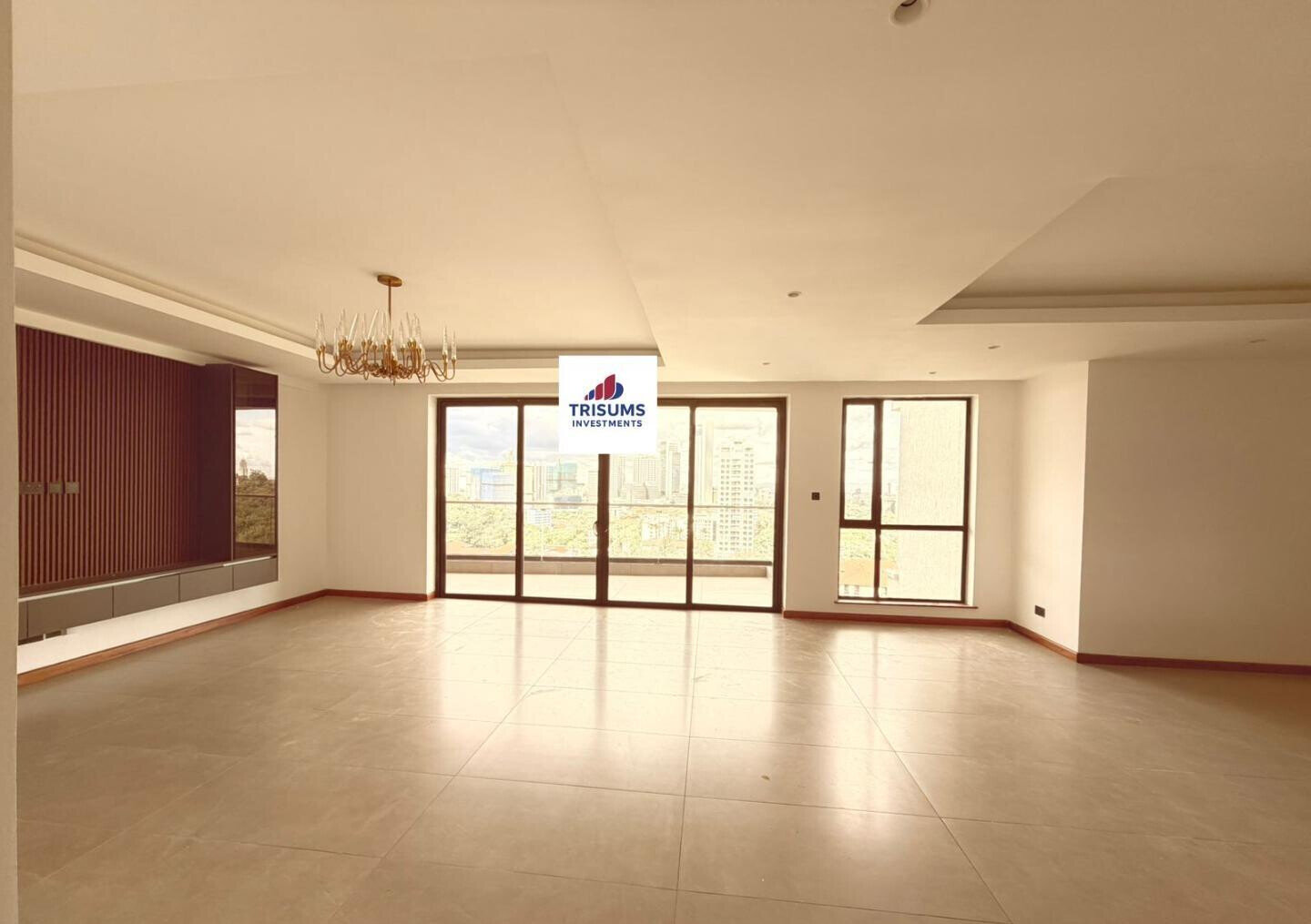 Ultra-Luxury 3BR with Rooftop Infinity Pool – Riverside