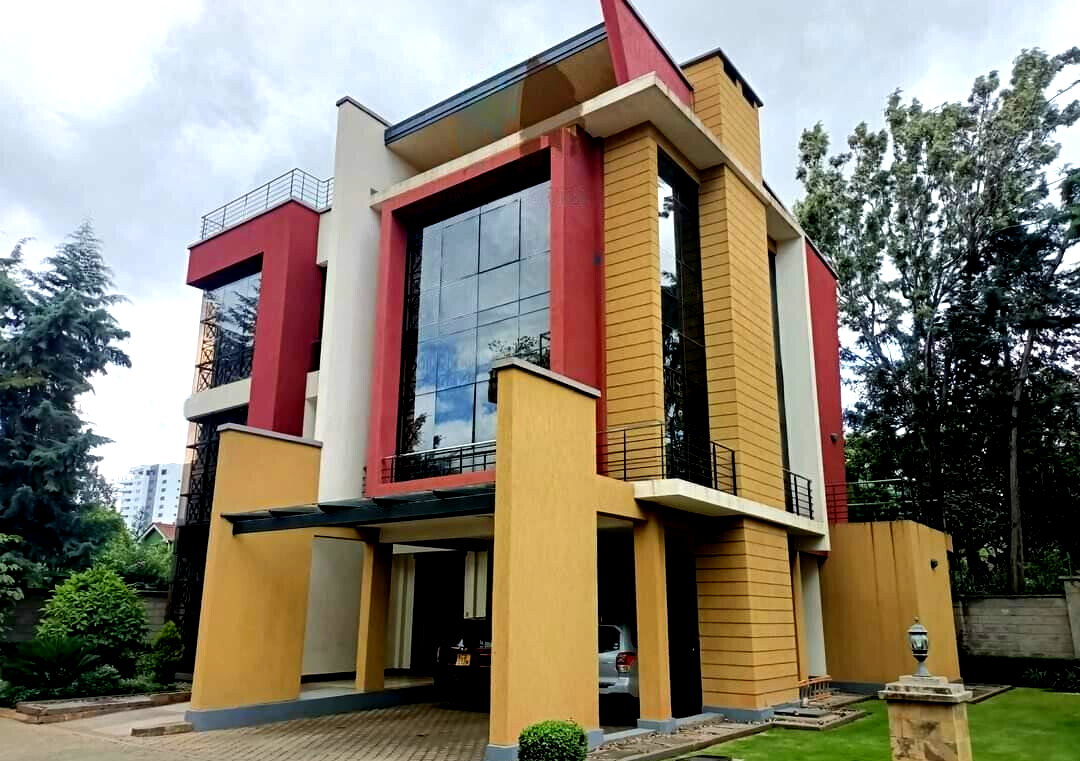 5-Ensuite Townhouse with Rooftop Garden Terrace - Lavington