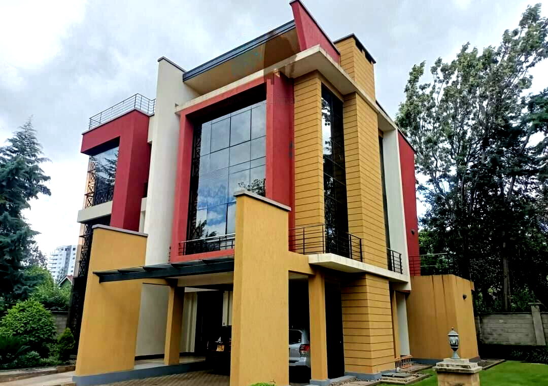 5-Ensuite Townhouse with Rooftop Garden Terrace - Lavington