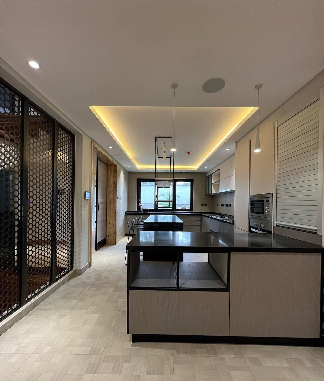 Smart Villa with Lift, Gym & Pool - Lavington
