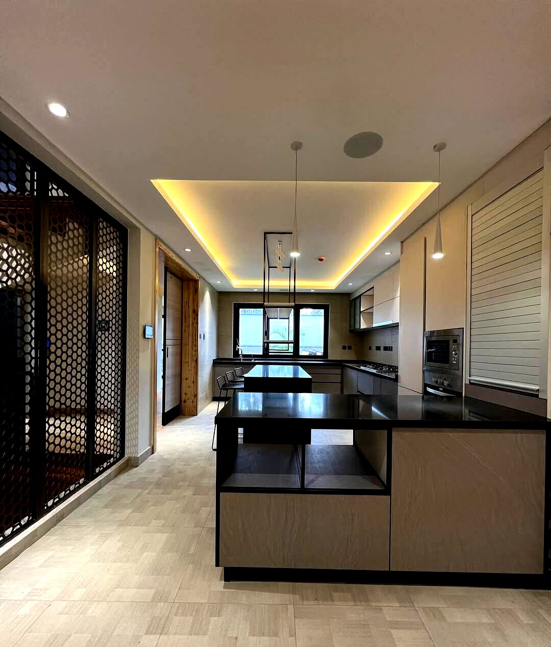 Smart Villa with Lift, Gym & Pool - Lavington