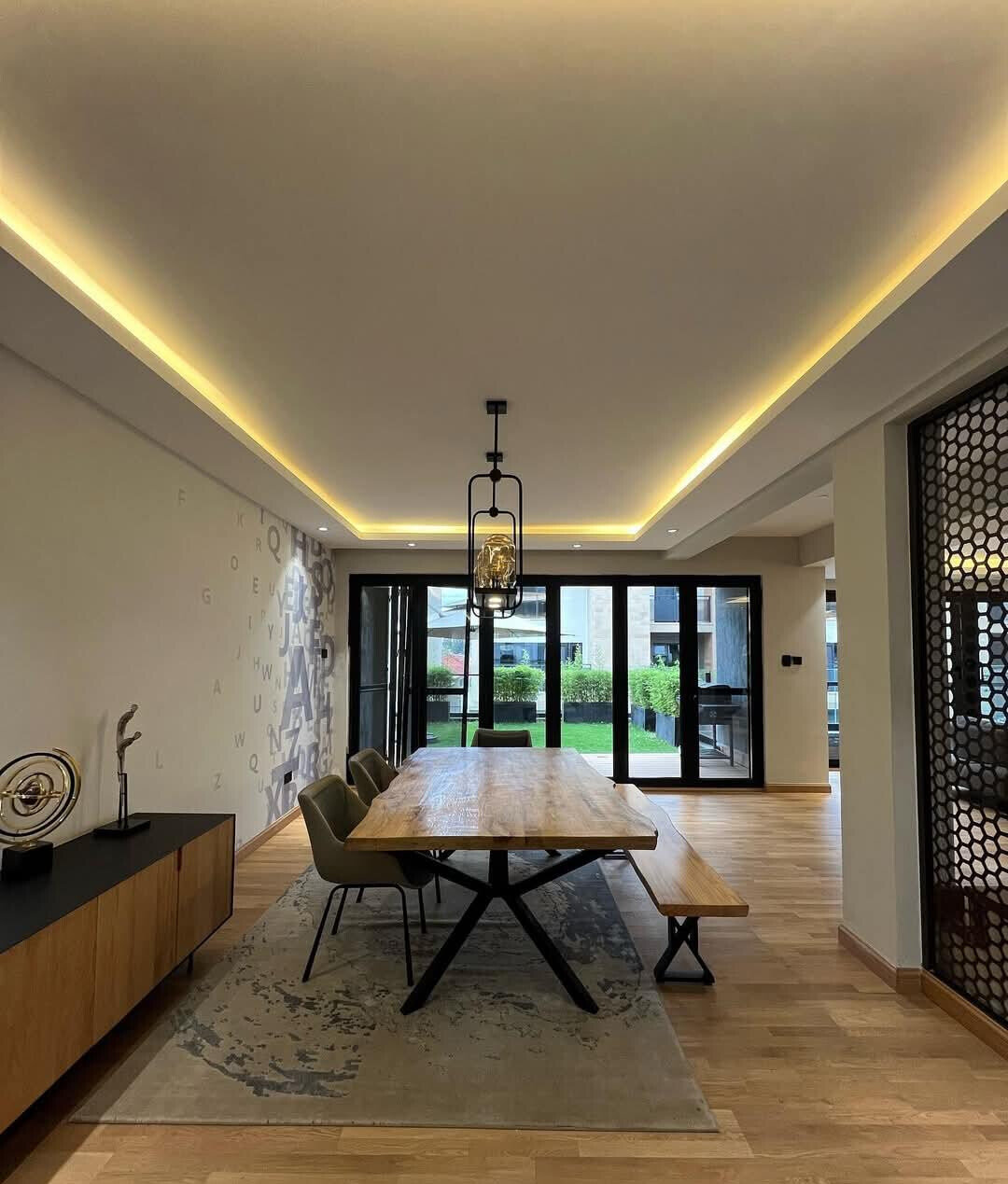 Smart Villa with Lift, Gym & Pool - Lavington