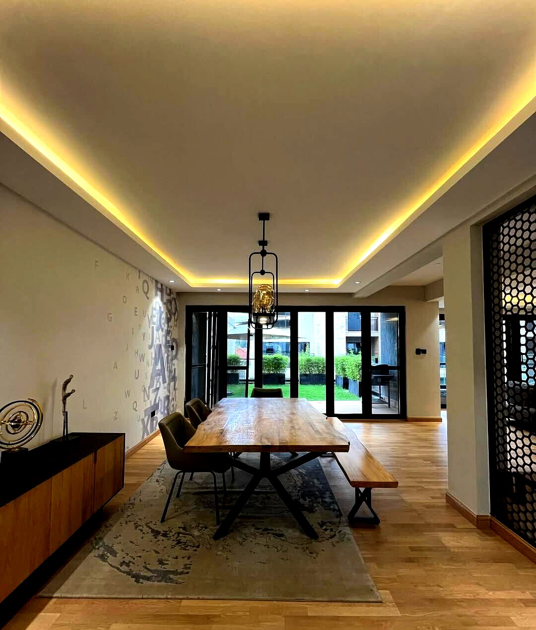 Smart Villa with Lift, Gym & Pool - Lavington
