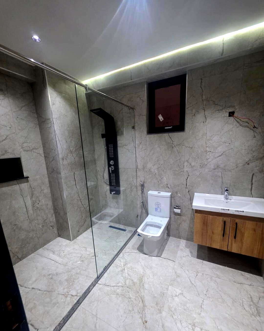 Off-Plan 2BR with Pool & Fitted Kitchen - Links Road, Nyali