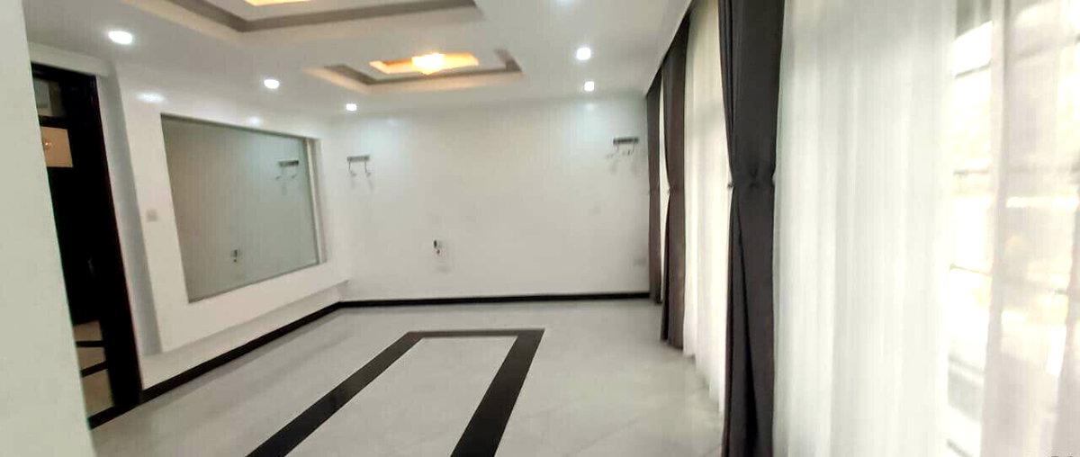 Palatial 6-Bed All-Ensuite Mansion with Boardroom & Gym – Karen