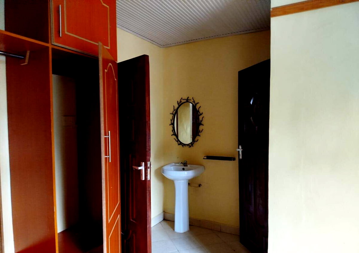 0.57 Acre Garden Home in Karen