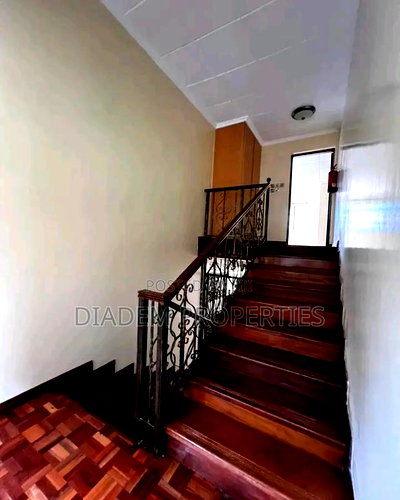 4bdrm Townhouse / Terrace in Riara, Lavington for rent - Image 12