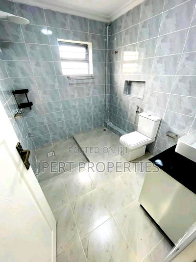 4bdrm Maisonette in Mugutha, Ruiru for sale - Image 13