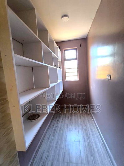 4bdrm Townhouse/Terrace in Ruiru for sale - Image 9