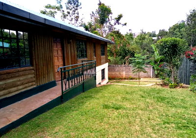 3BR Garden Home with Parking