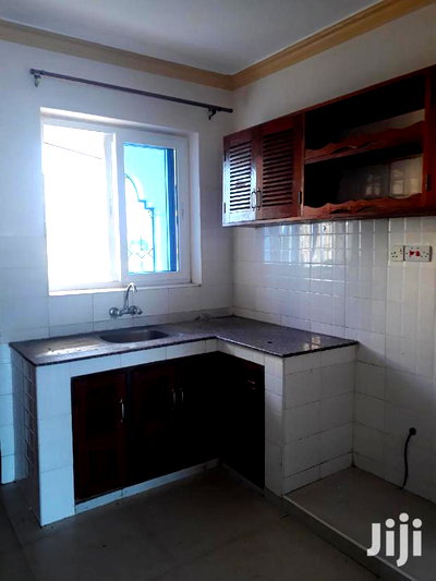 For Sale 2 Bedrooms Flat Nyali - Image 4