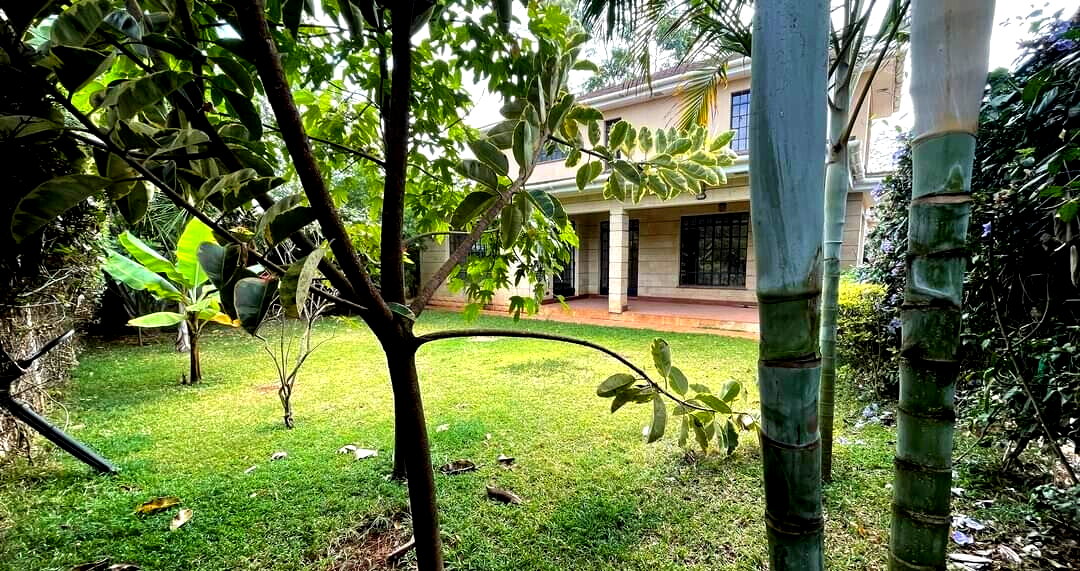 3-Level Townhouse Opposite Braeburn Gitanga - Lavington