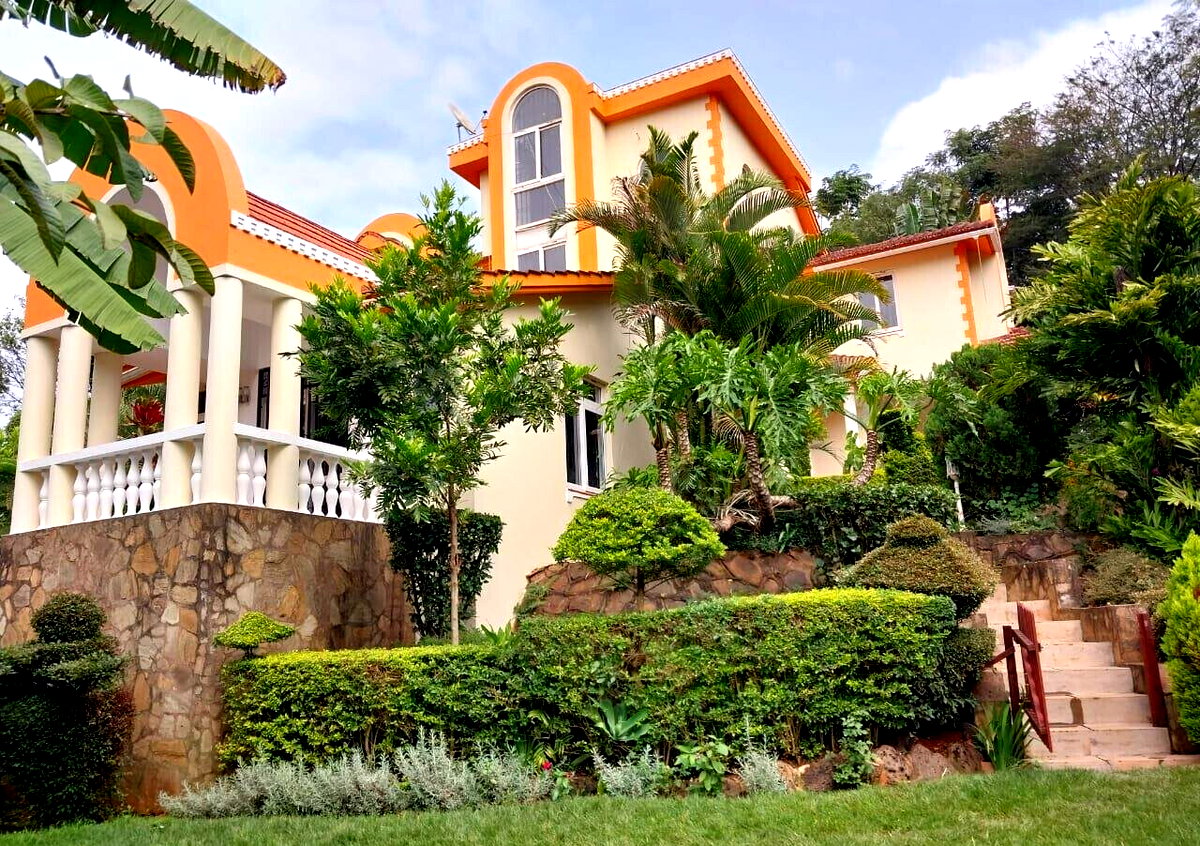 4-Ensuite Townhouse with Pool & Rooftop Terrace - Thigiri