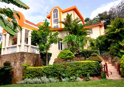 4-Ensuite Townhouse with Pool & Rooftop Terrace - Thigiri
