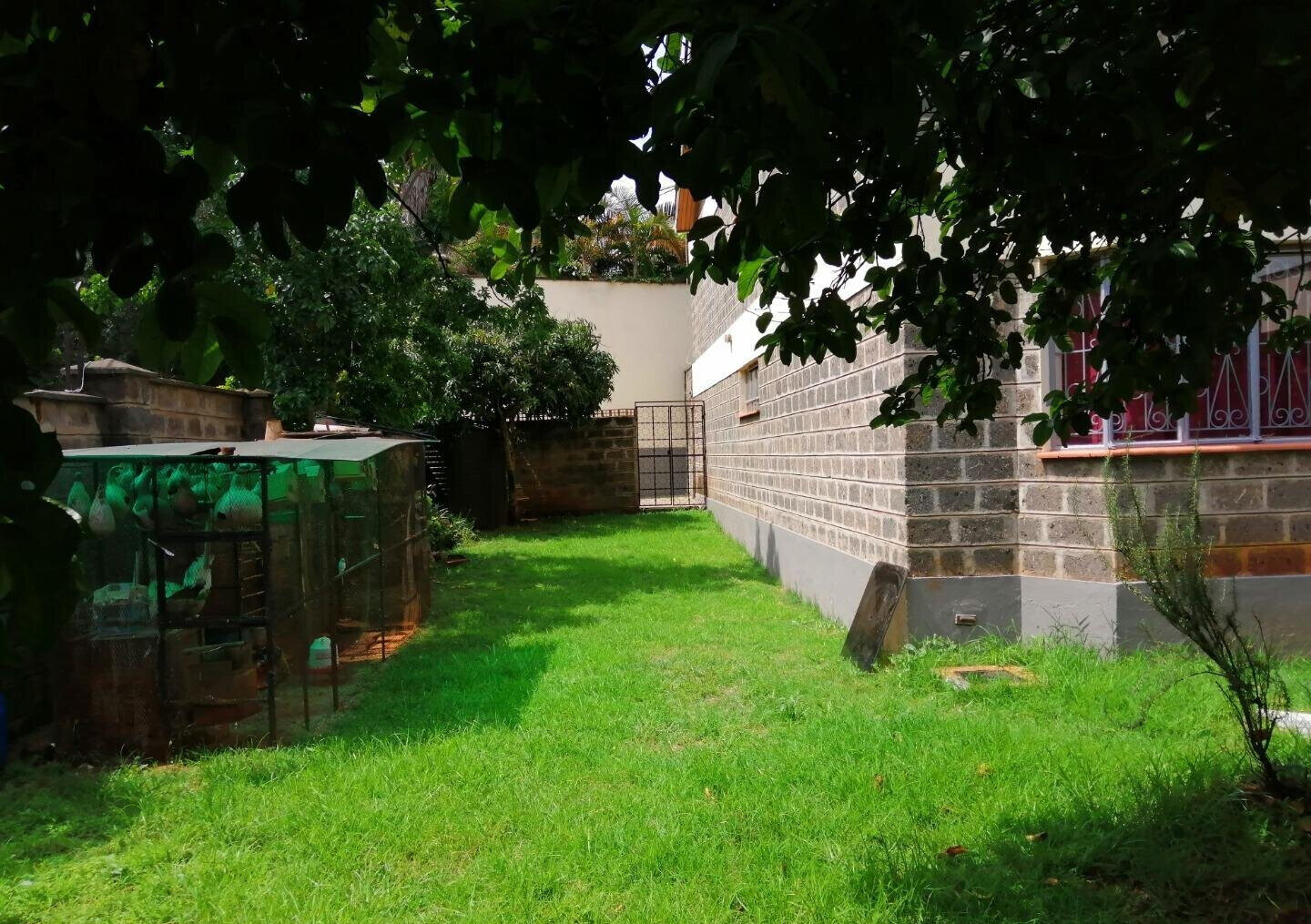 Corner Townhouse with Mature Private Garden - Lavington
