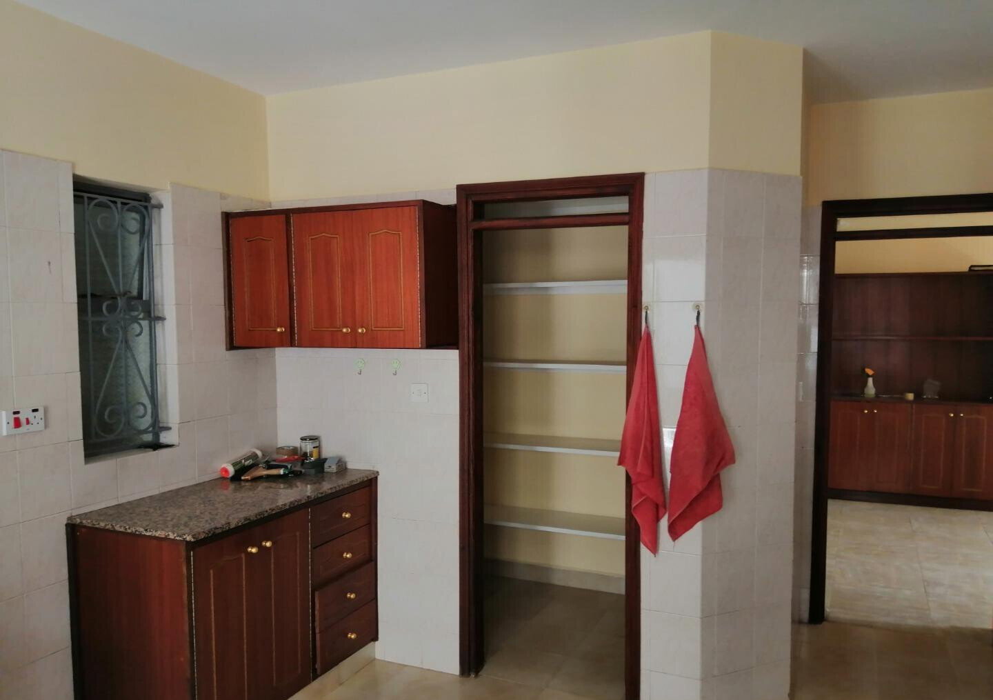 Corner Townhouse with Mature Private Garden - Lavington