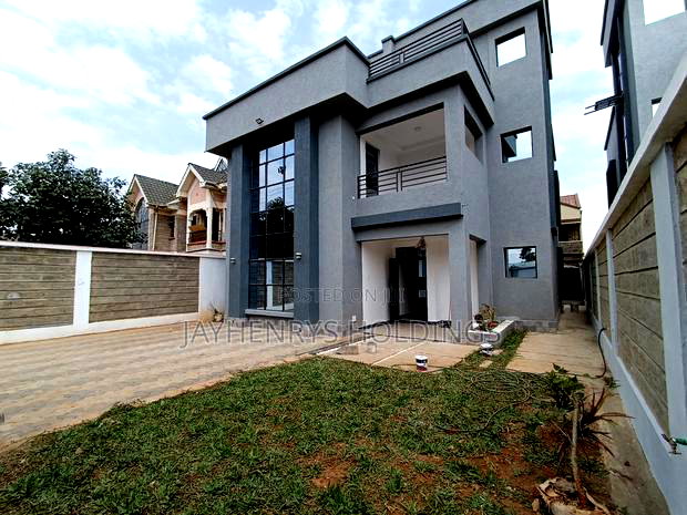 4bdrm House in Muigai Inn, Kenyatta Road / Theta for sale