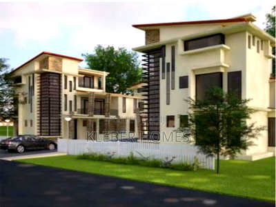 5bdrm Villa in Lavington for sale - Image 2