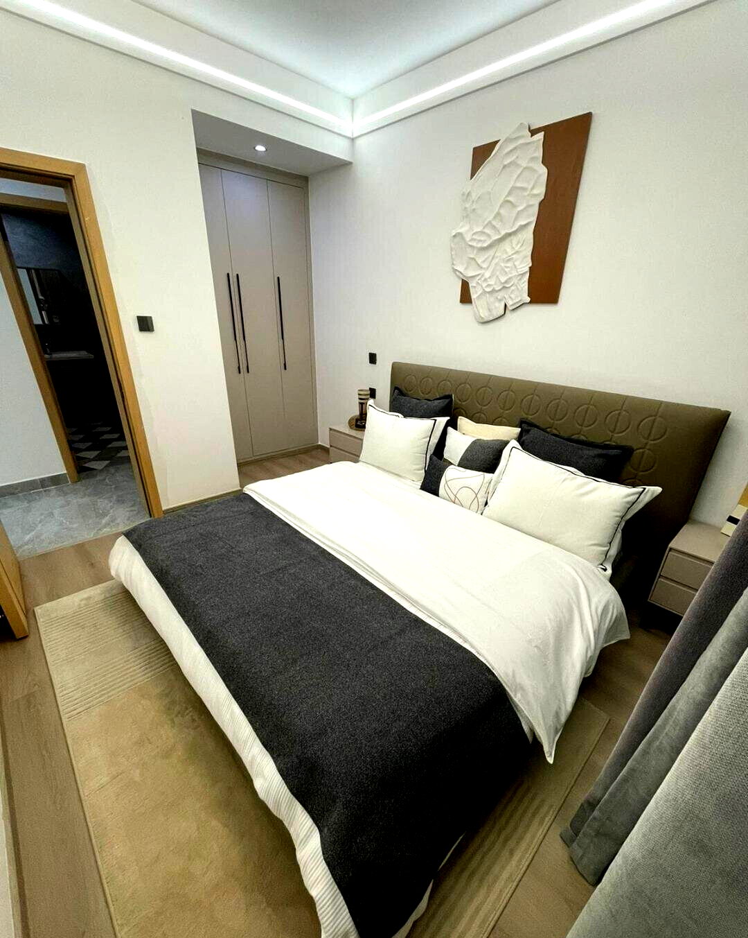2BR Luxury Apartment with High-Speed Lifts & Gym - Lavington