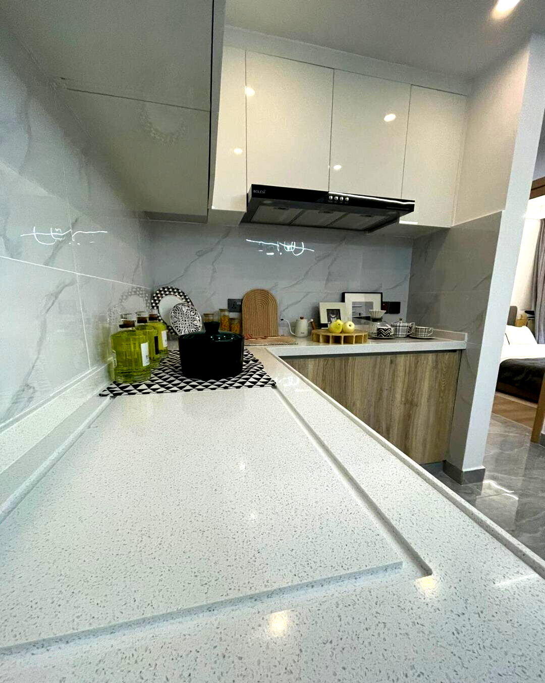2BR Luxury Apartment with High-Speed Lifts & Gym - Lavington