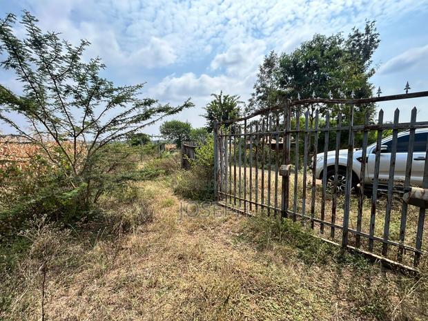 Makutano 4.5acres Fronting River Sagana