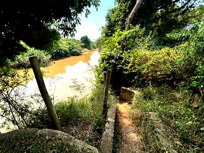 Makutano 4.5acres Fronting River Sagana - Image 1