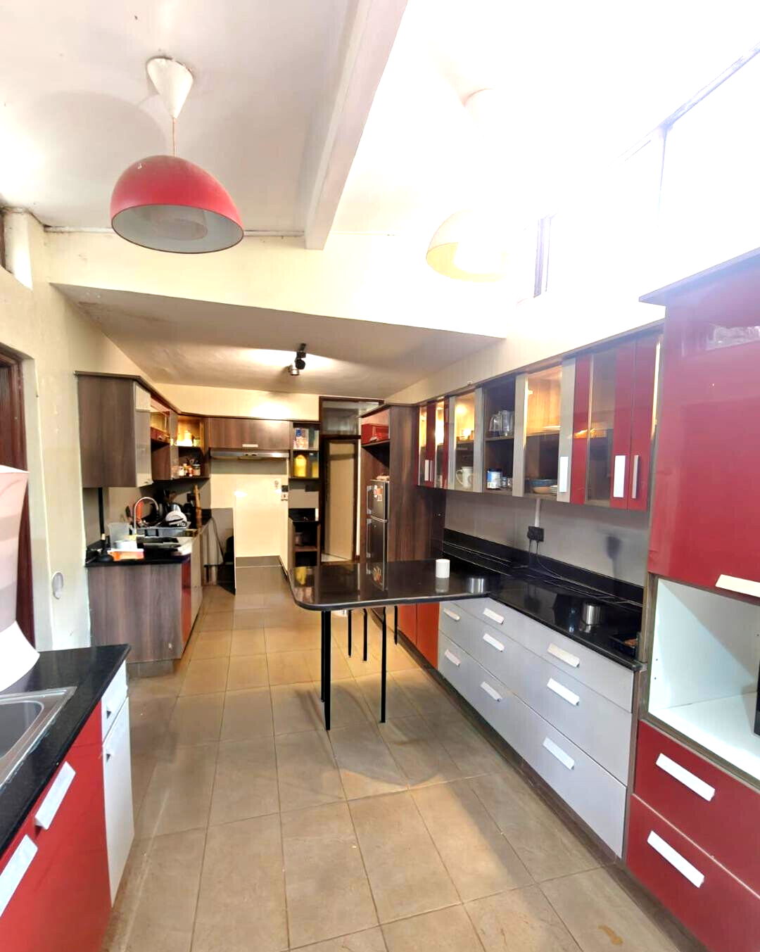 3BR Gated Townhouse with Patio & Lawn - Kileleshwa