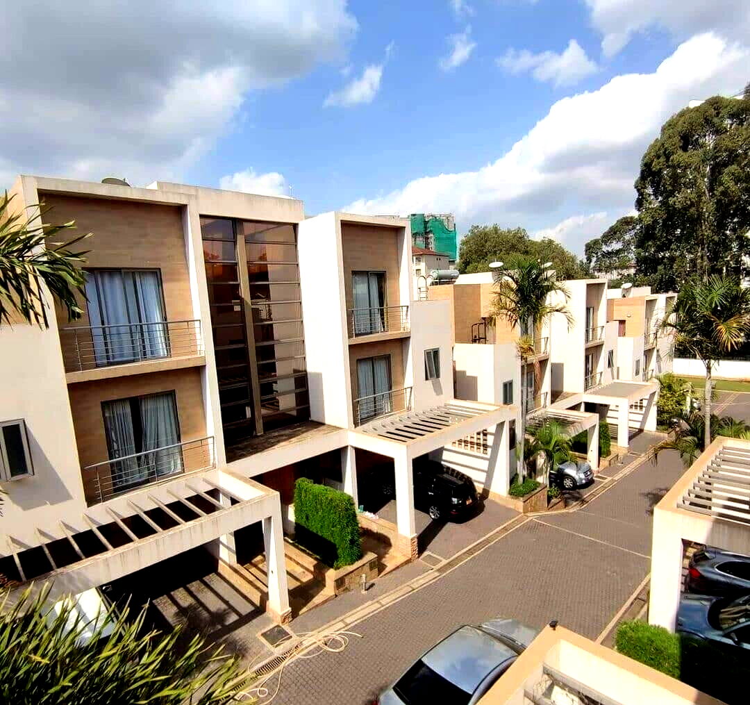 5BR All-Ensuite Townhouse with Pool & Gym - Kileleshwa