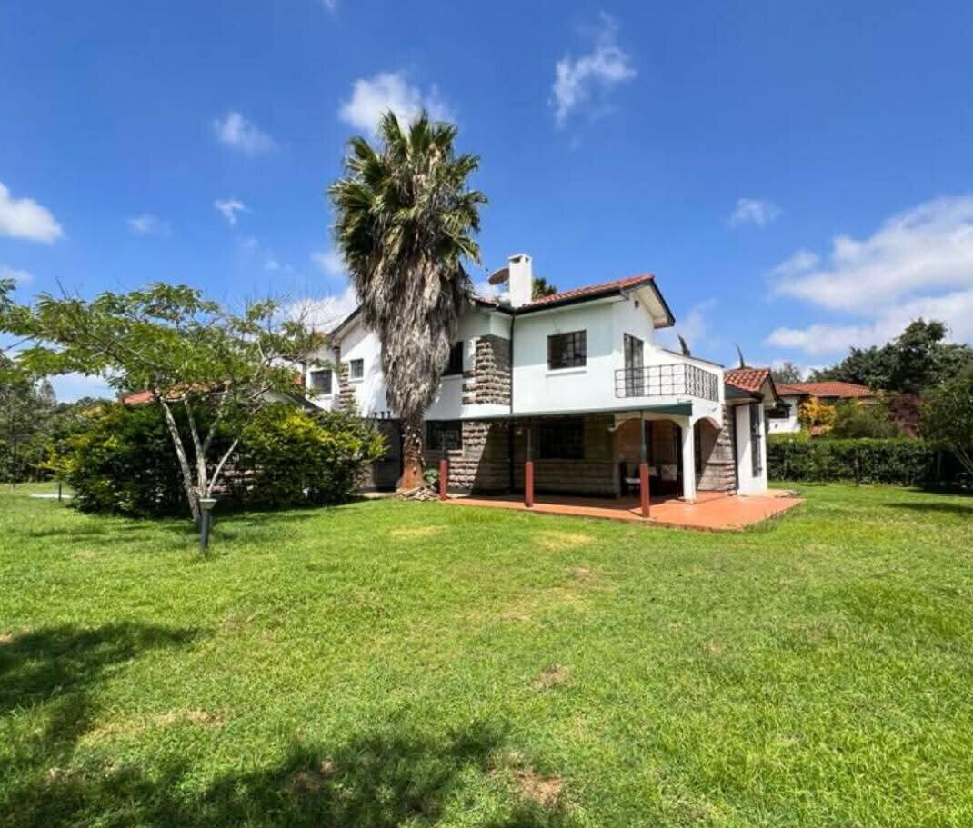 4-Bed All-Ensuite Villa with DSQ & Entertainment Room – Karen