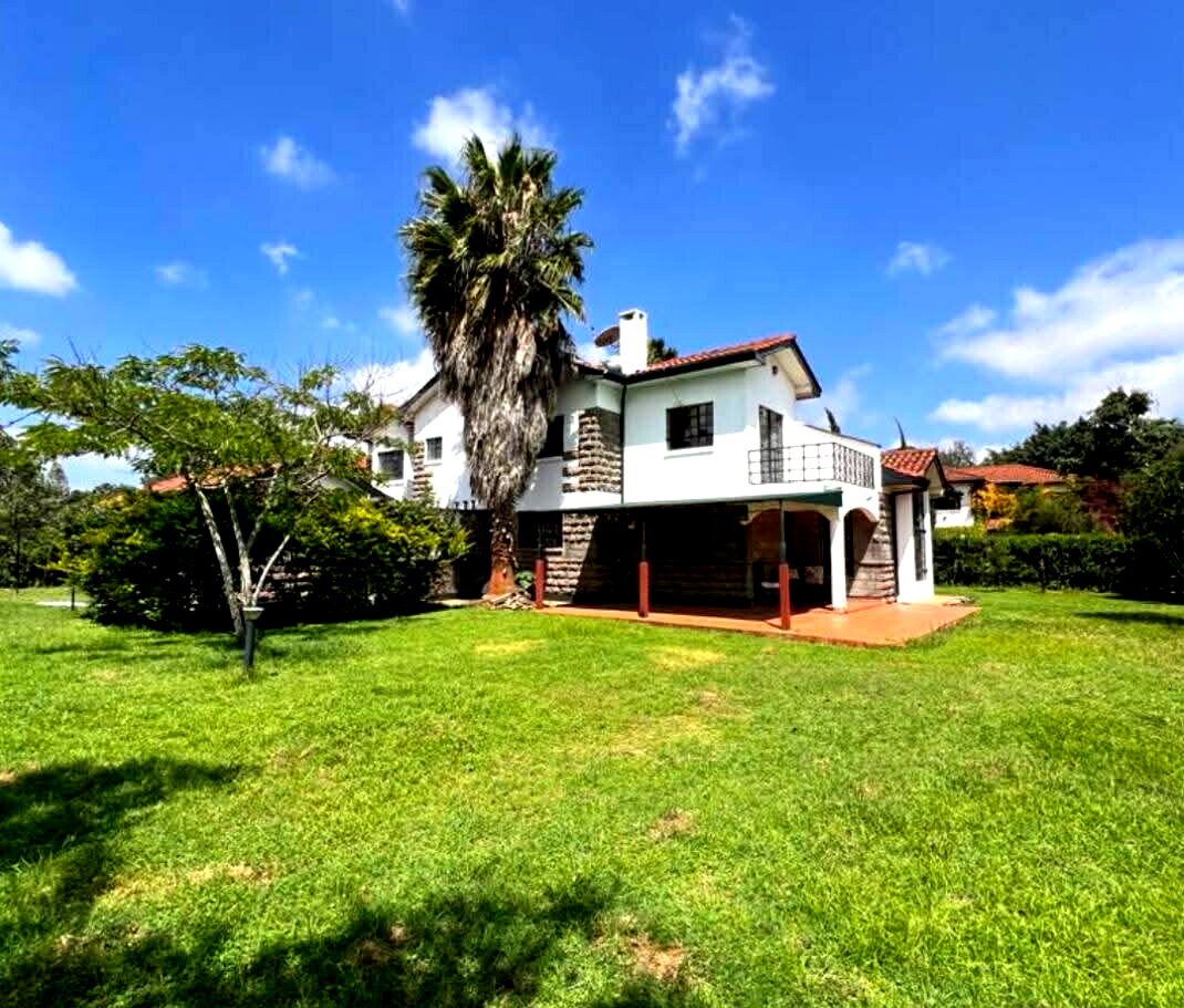 4-Bed All-Ensuite Villa with DSQ & Entertainment Room – Karen