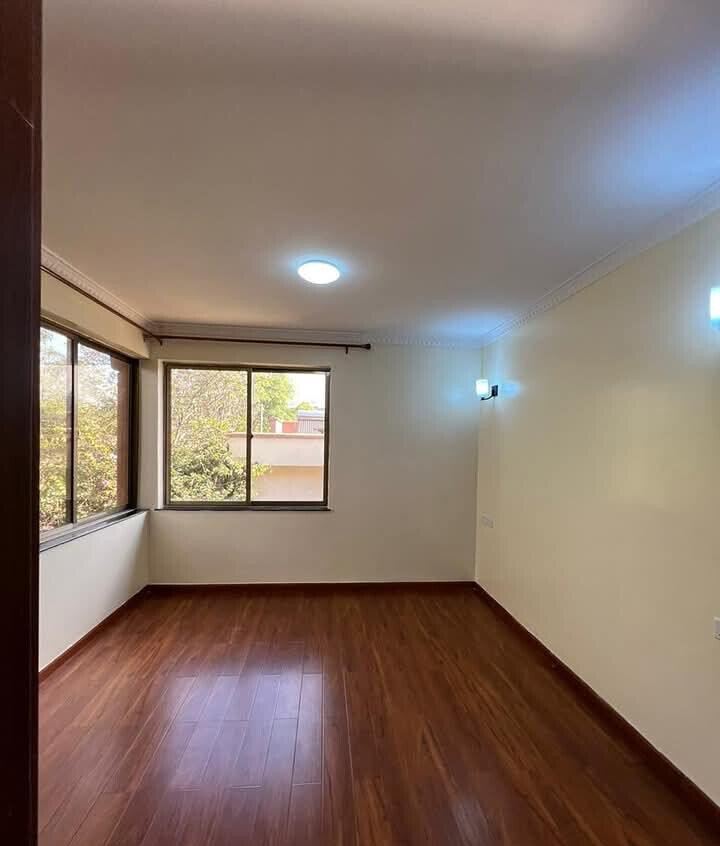 5-Ensuite Townhouse with DSQ in Pet-Friendly Gated Community - Lavington