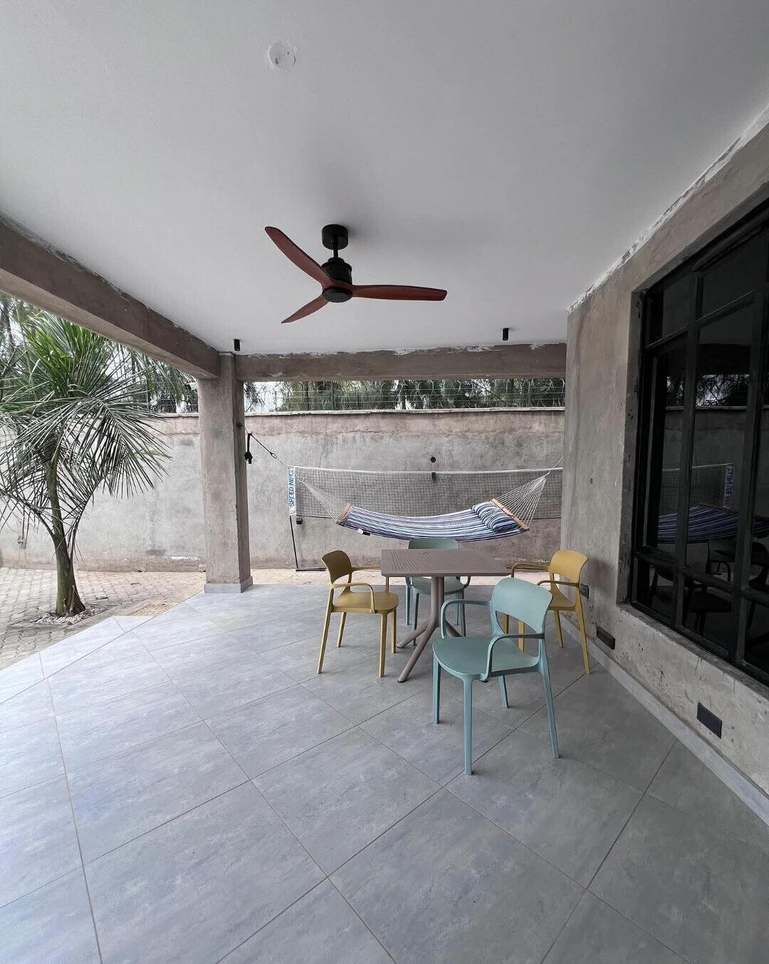 5BR All-Ensuite Townhouse with Rooftop Lounge & Gym – Katani