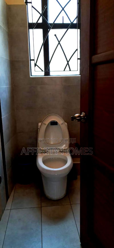 Furnished 3bdrm Apartment in Rose Close, Kilimani for rent - Image 15