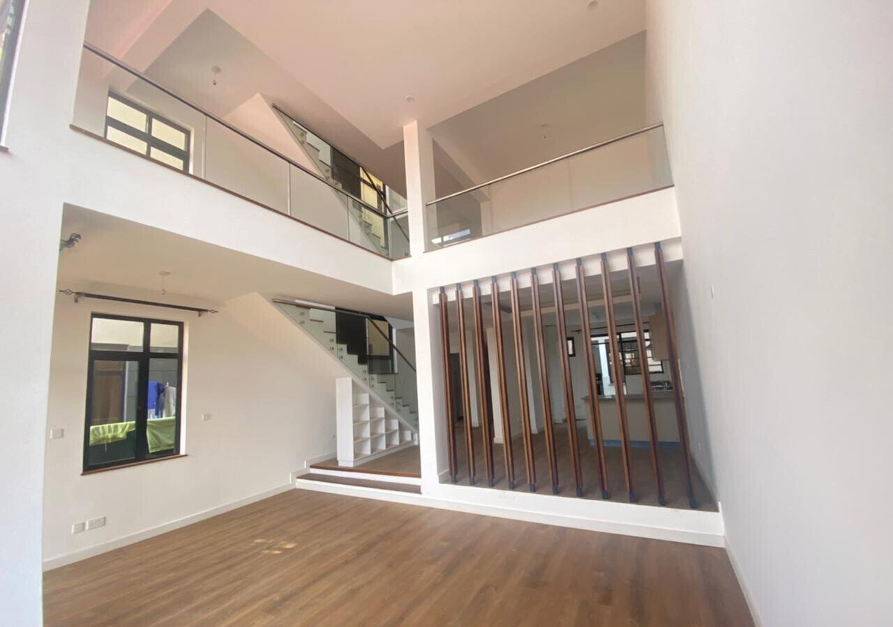 4BR Townhouse with Pool & Staff Quarters - Loresho