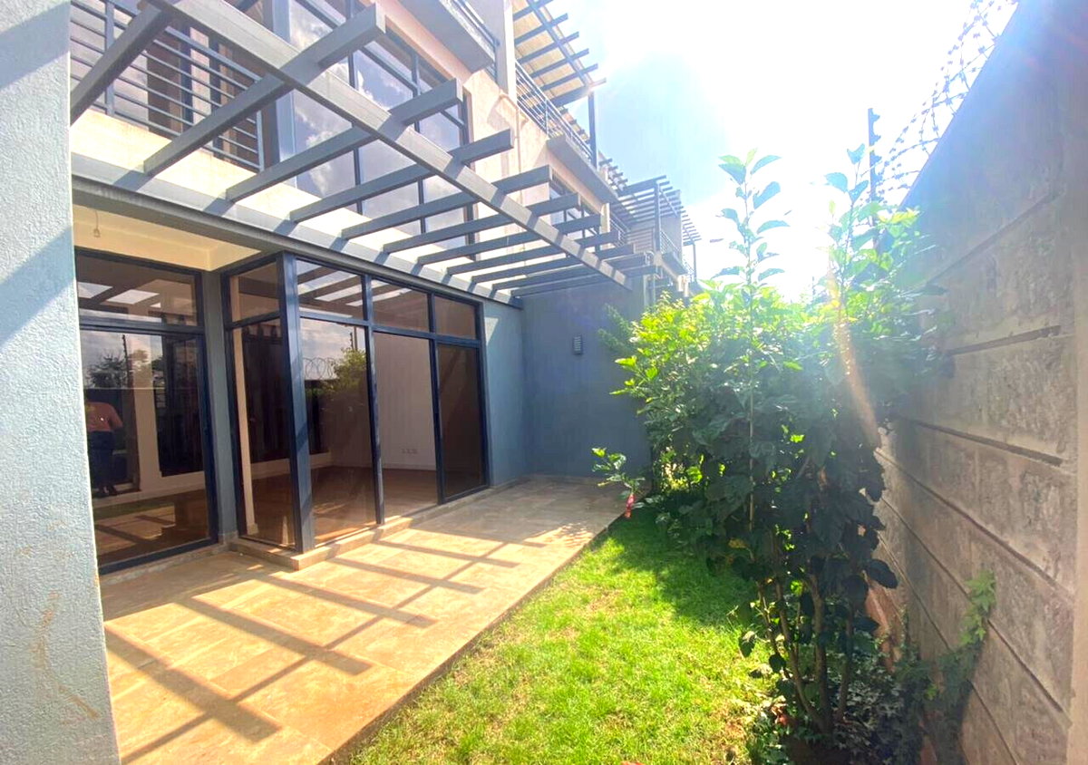 4BR Townhouse with Pool & Staff Quarters - Loresho