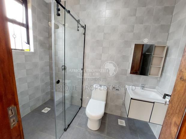 4bdrm Mansion in Near Dmdaykio, Ruiru for sale