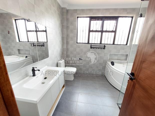 4bdrm Mansion in Near Dmdaykio, Ruiru for sale