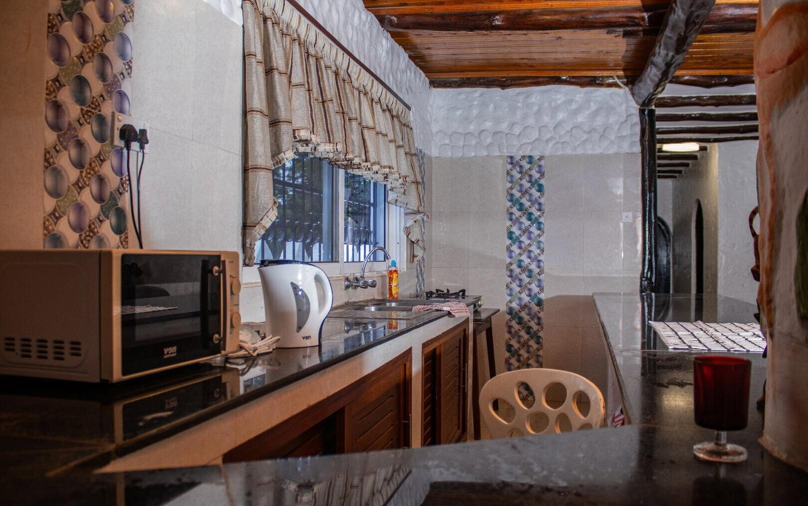 4BR Tudor Creekside Home with Sea Views - Nyali, Mombasa