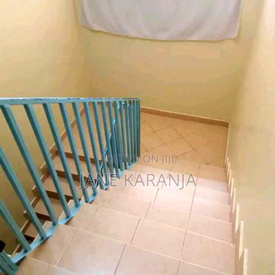 5bdrm Mansion in Ngoigwa, Ngoingwa Estate for sale - Image 3