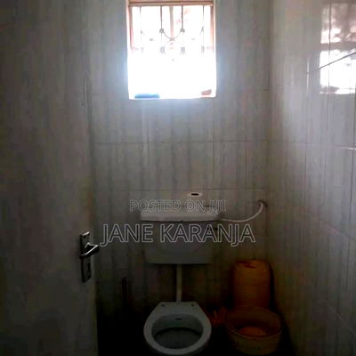 5bdrm Mansion in Ngoigwa, Ngoingwa Estate for sale - Image 5