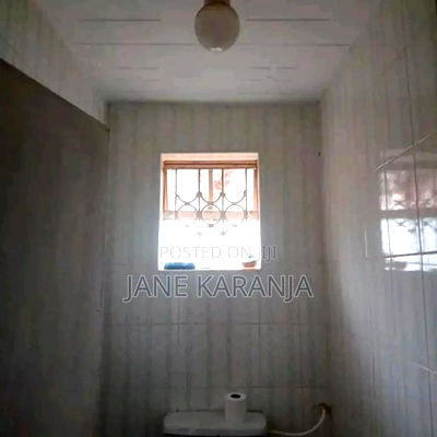 5bdrm Mansion in Ngoigwa, Ngoingwa Estate for sale - Image 8