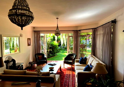 5BR Townhouse with Sunken Living Room & Guest Wing - Kilimani
