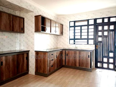 5bdrm Maisonette in Kibiku for sale - Image 14