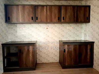 5bdrm Maisonette in Kibiku for sale - Image 9