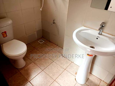 5bdrm Maisonette in Kibiku for sale - Image 8