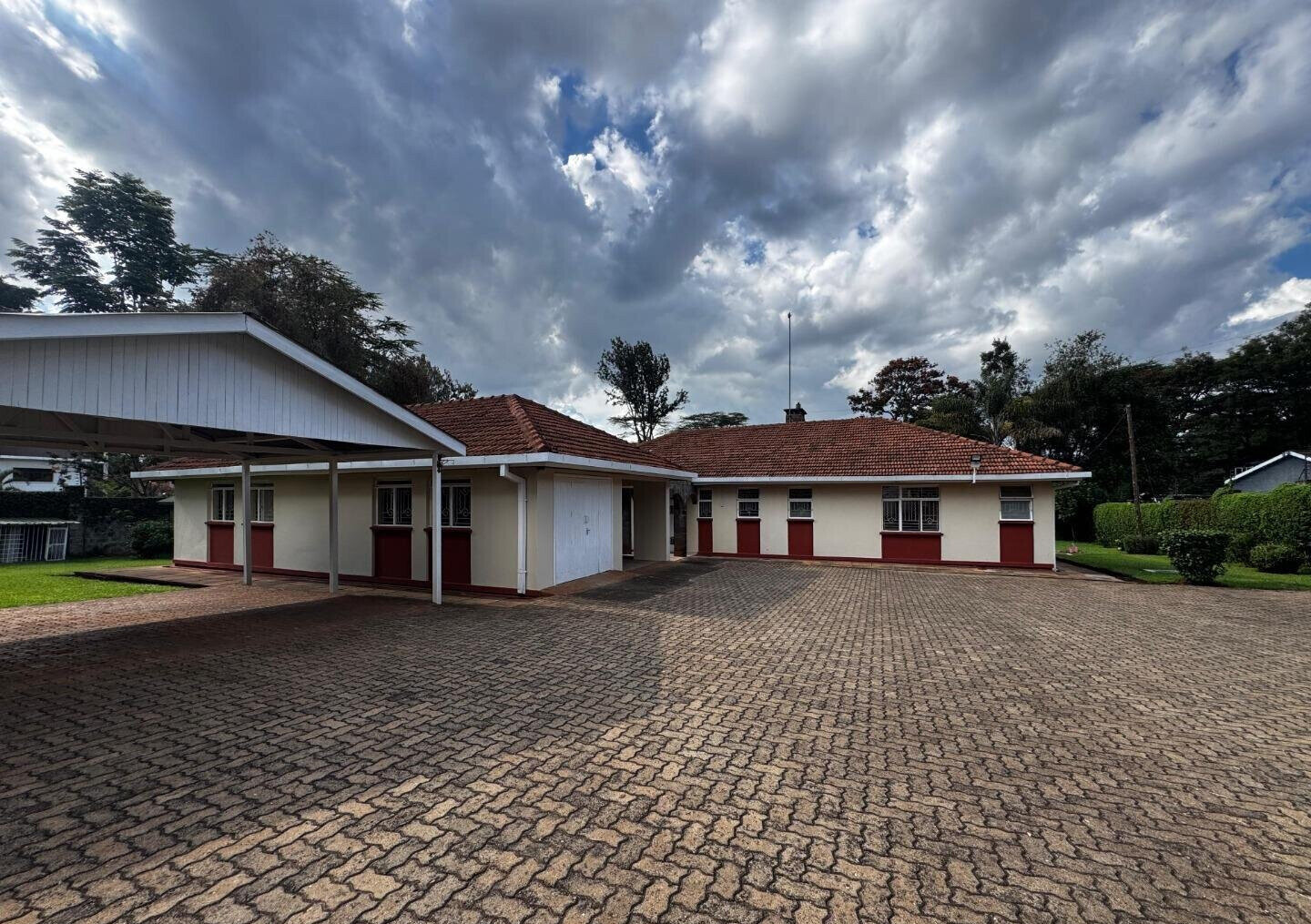 KSh 500K 5BR Haven with Garden